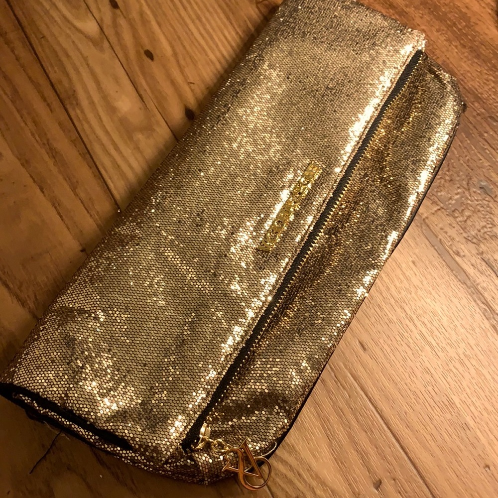 🌷Victoria’s Secret Pouch💕